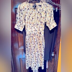 BCBGMaxAzria Yellow Satin Patterned Short Sleeve Puff Sleeve Empire Waist Dress